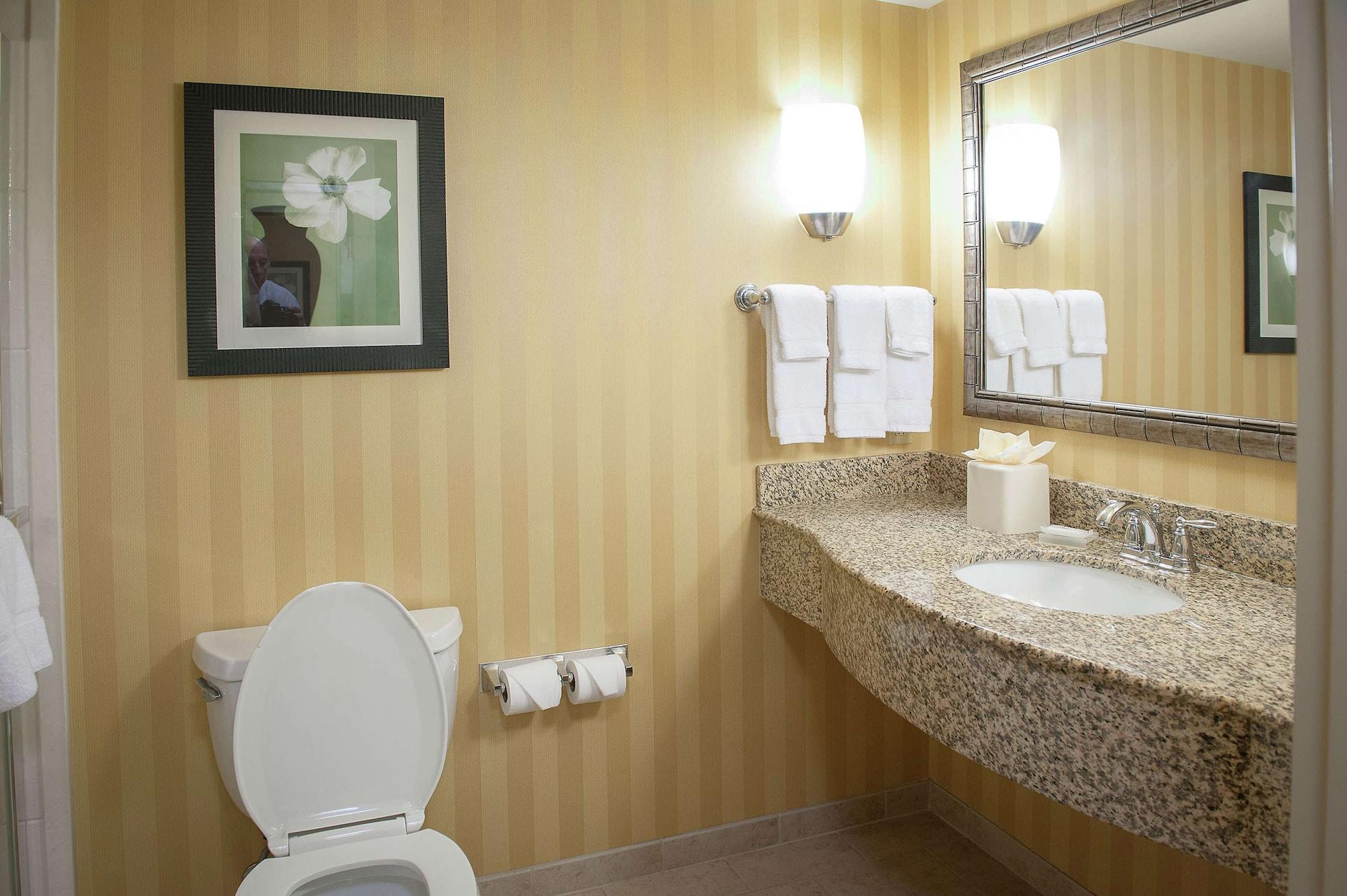 Hilton Garden Inn Pensacola Airport/Medical Center Exteriör bild