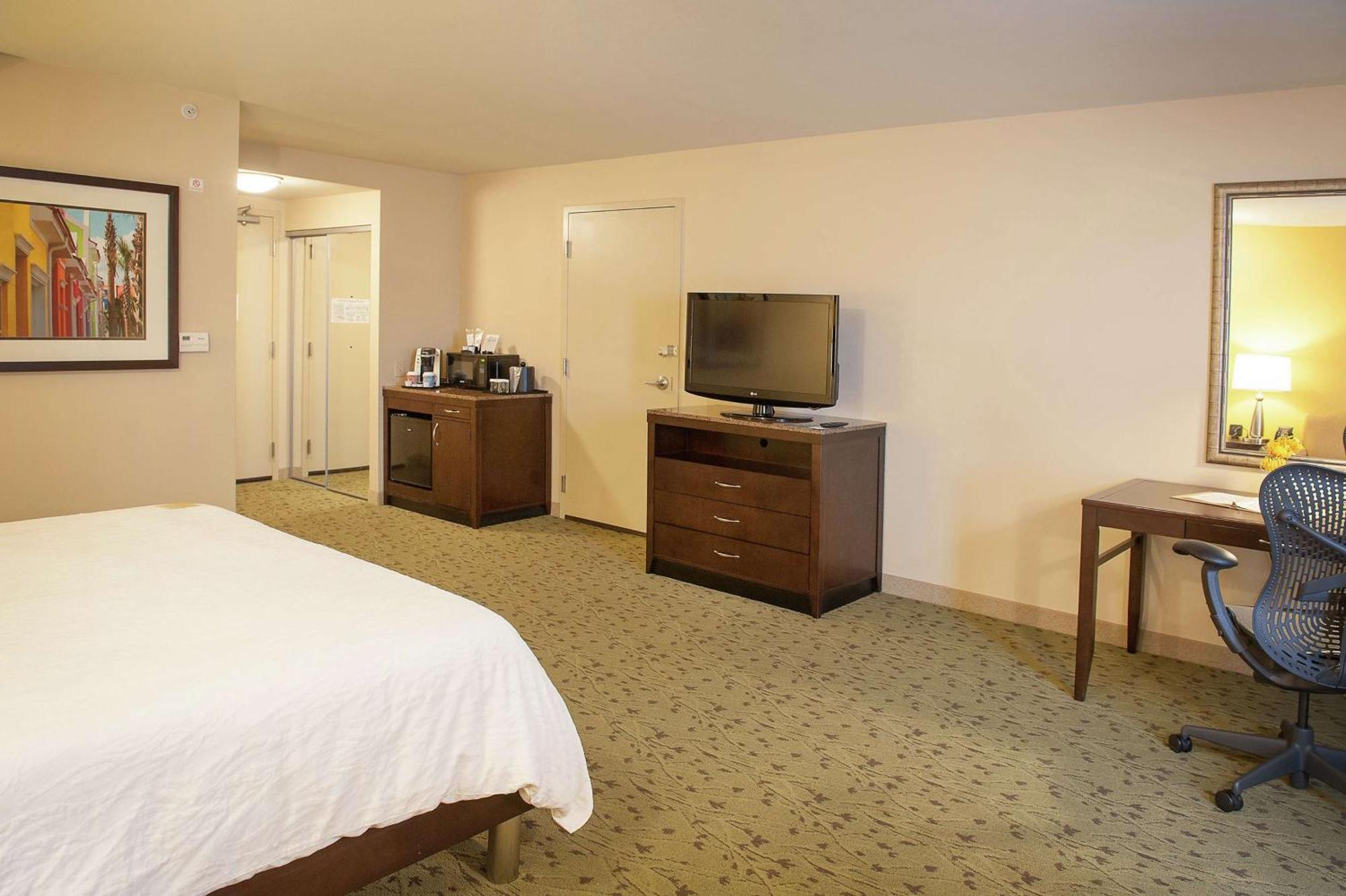 Hilton Garden Inn Pensacola Airport/Medical Center Exteriör bild